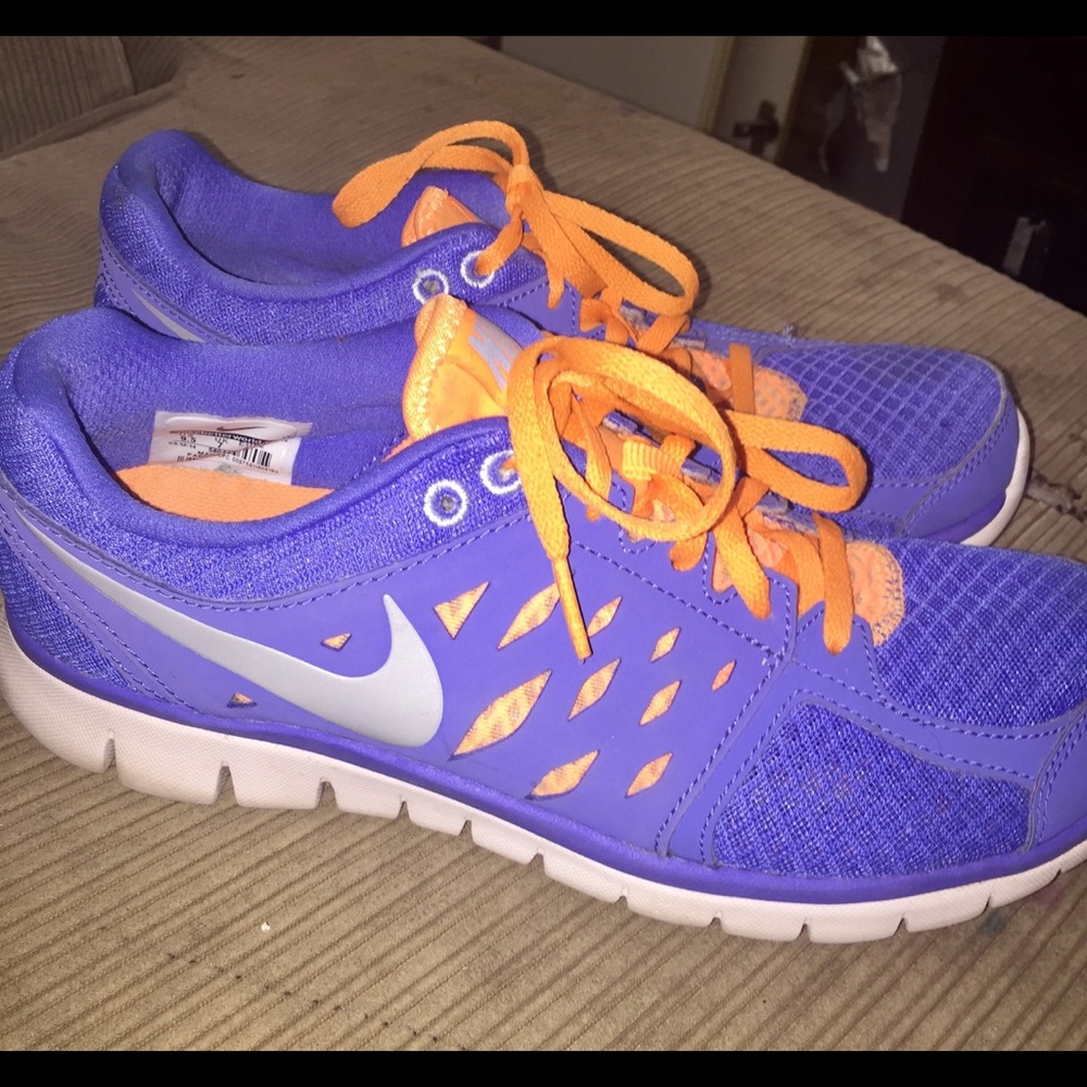 Nike Flex 2013 Run shoes women's sz 9.5 like new!